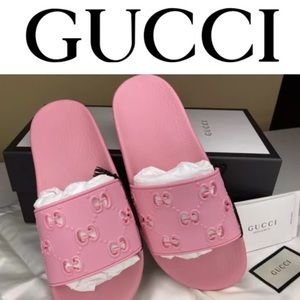Gucci Women's Pursuit Rubber GG Pool Slides SZ 36